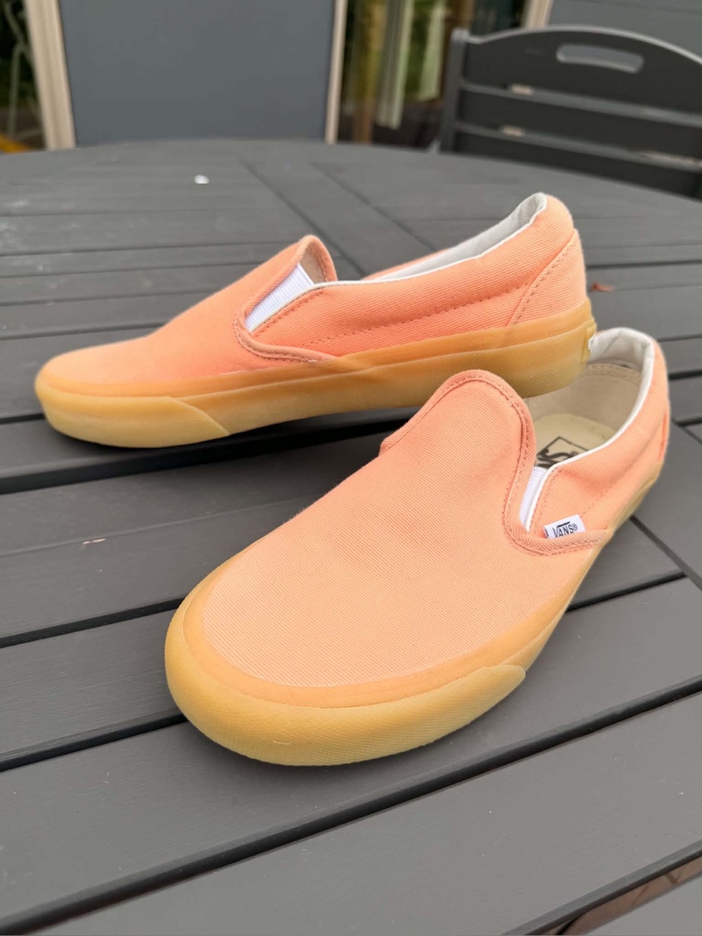 Vans Classic Slip-On Coral Peach Canvas Gum Sole Women 8.5 Men 7